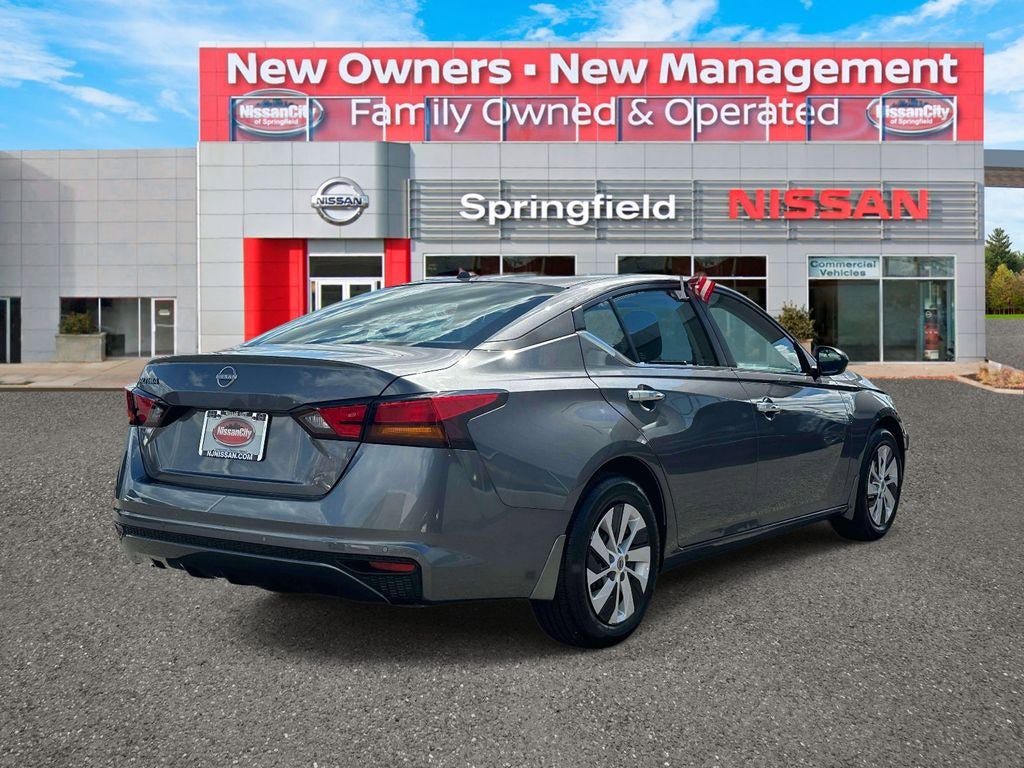 Used 2025 Nissan Altima 2.5 S image 5