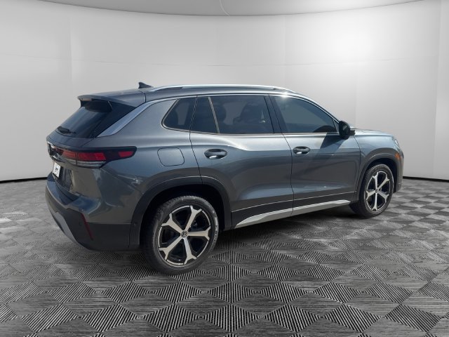 New 2026 Volkswagen Tiguan SE FWD image 5