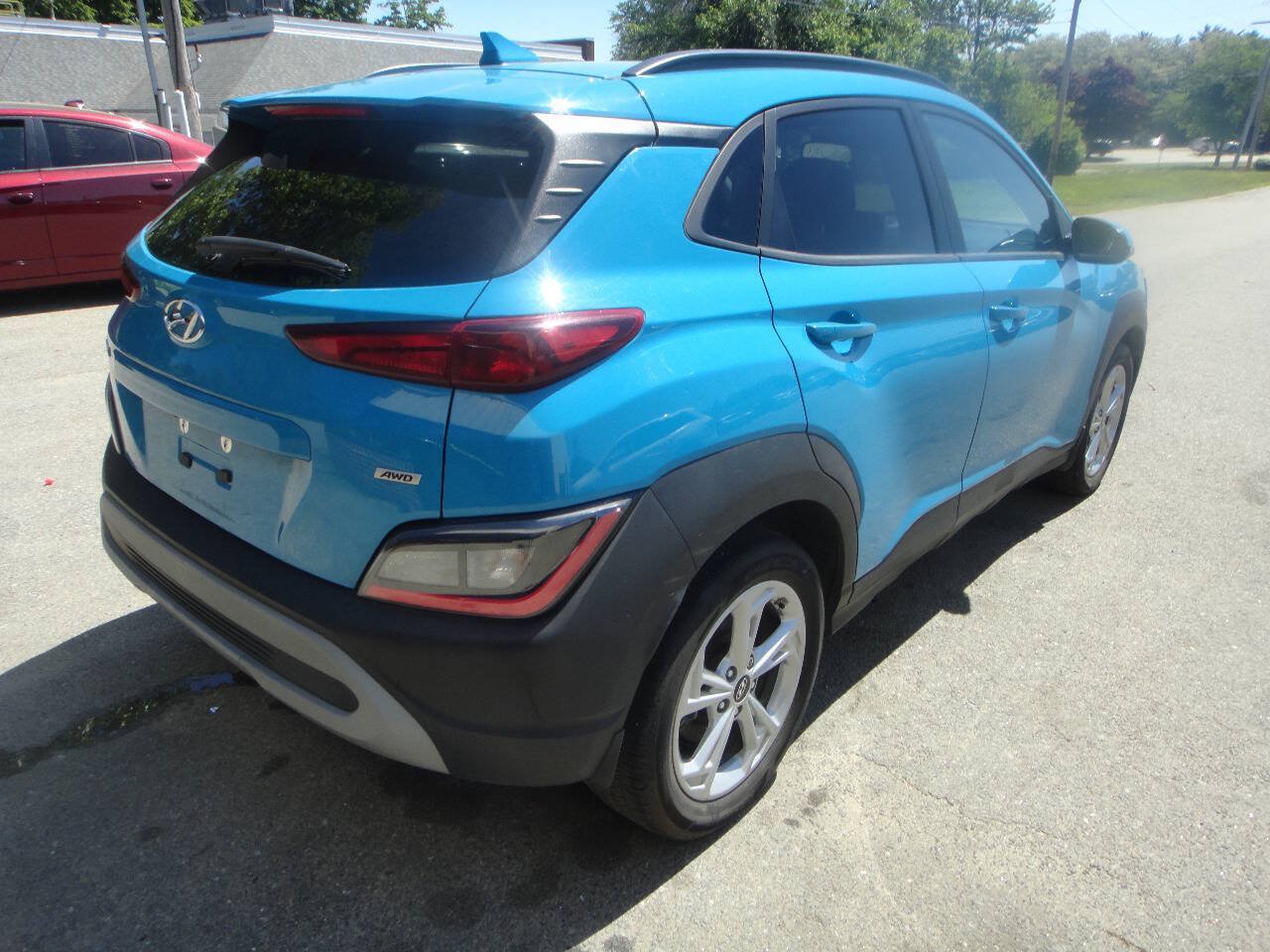 Used 2022 Hyundai Kona SEL w/ Convenience Package AWD/4WD image 4