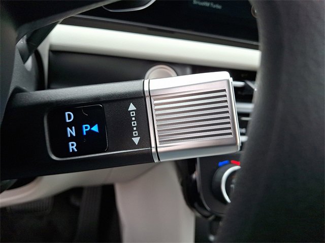 New 2026 Hyundai Tucson Blue SE image 8