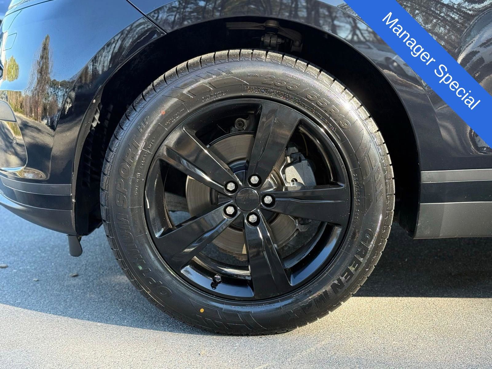 Used 2020 Land Rover Range Rover Velar S image 18