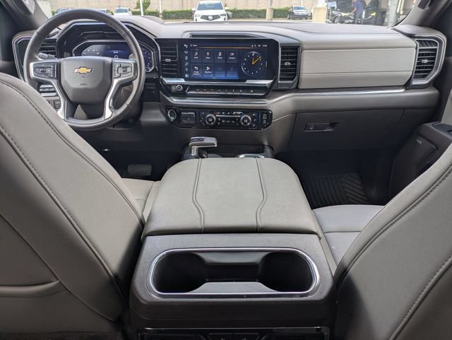 Used 2024 Chevrolet Silverado 1500 LTZ w/ Technology Package AWD/4WD image 23