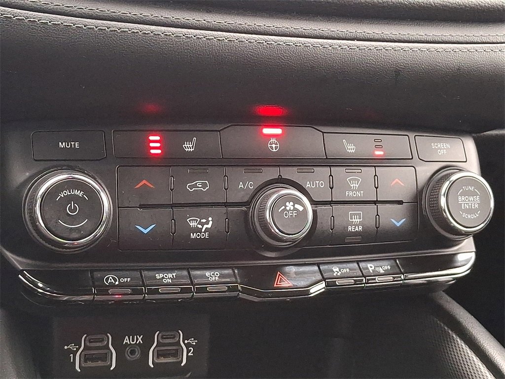 Used 2022 Dodge Durango GT image 15