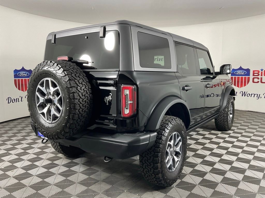 Certified 2024 Ford Bronco Badlands image 3
