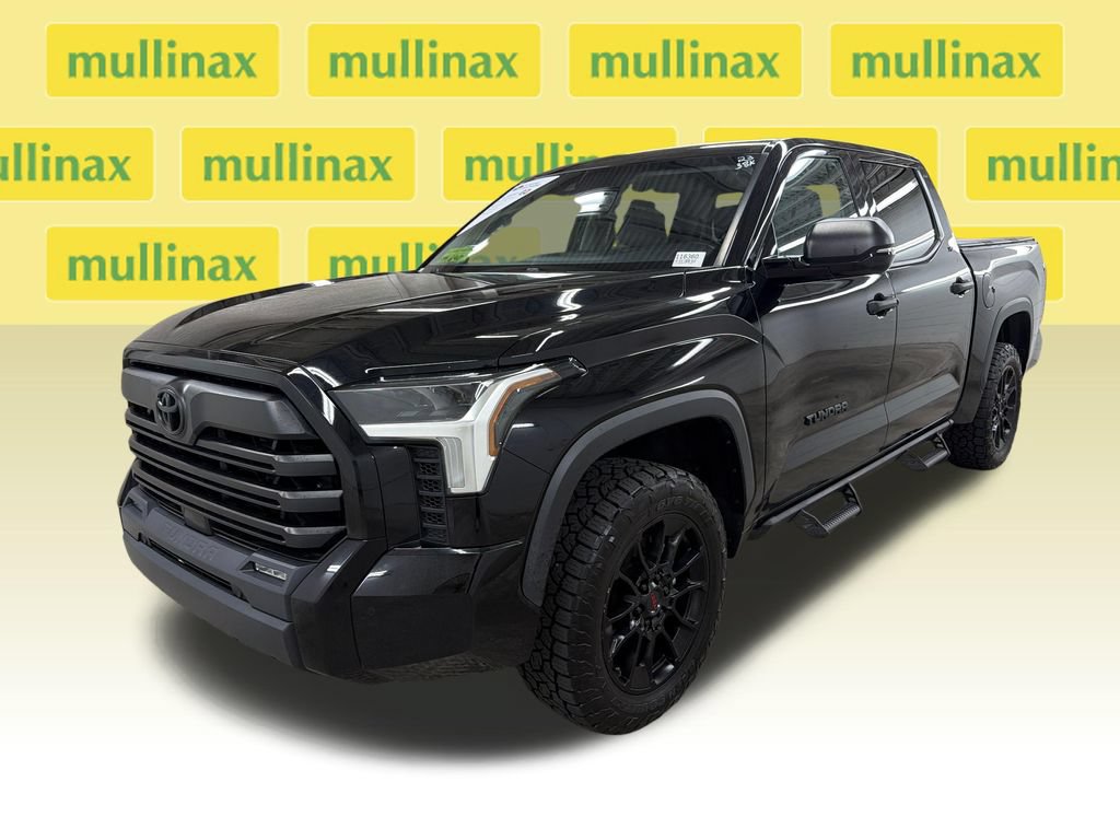 Used 2023 Toyota Tundra SR5 w/ SR5 Convenience Package AWD/4WD image 14