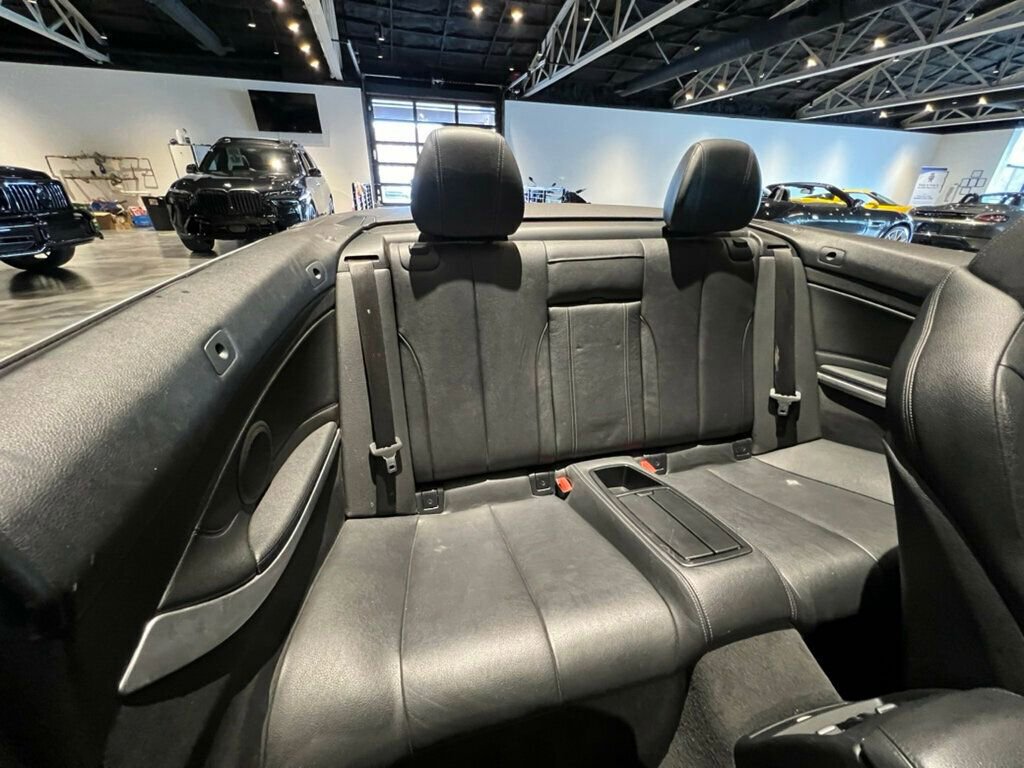 Used 2018 BMW 430i Convertible image 27