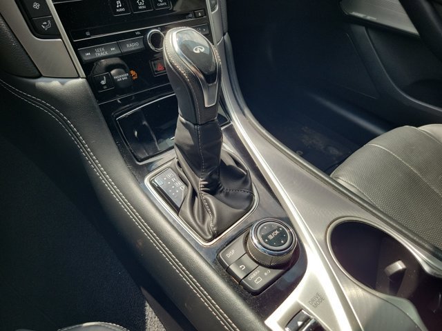 Used 2022 INFINITI Q60 3.0t Luxe w/ Cargo Package RWD image 27