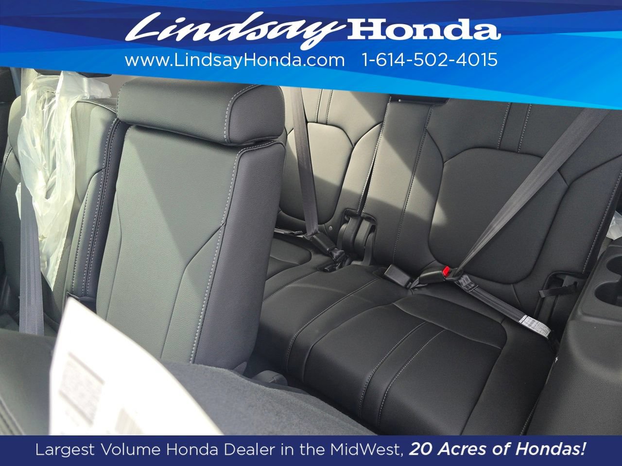 New 2026 Honda Pilot Touring image 4