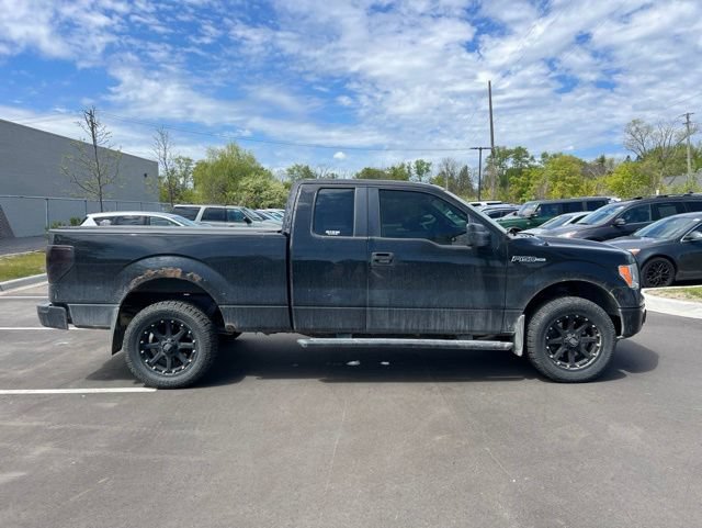 Used 2014 Ford F150 STX w/ Equipment Group 201A Mid AWD/4WD image 4