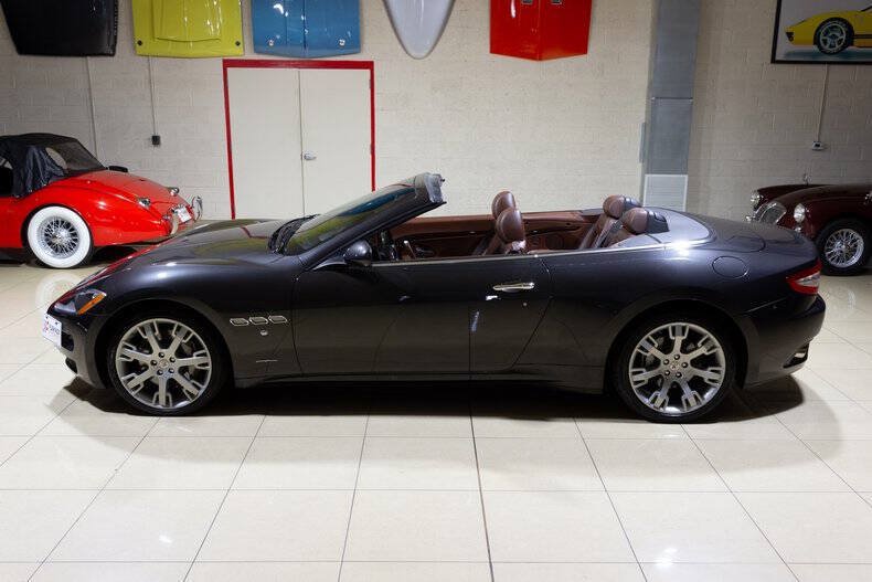 Used 2012 Maserati GranTurismo Convertible RWD image 7