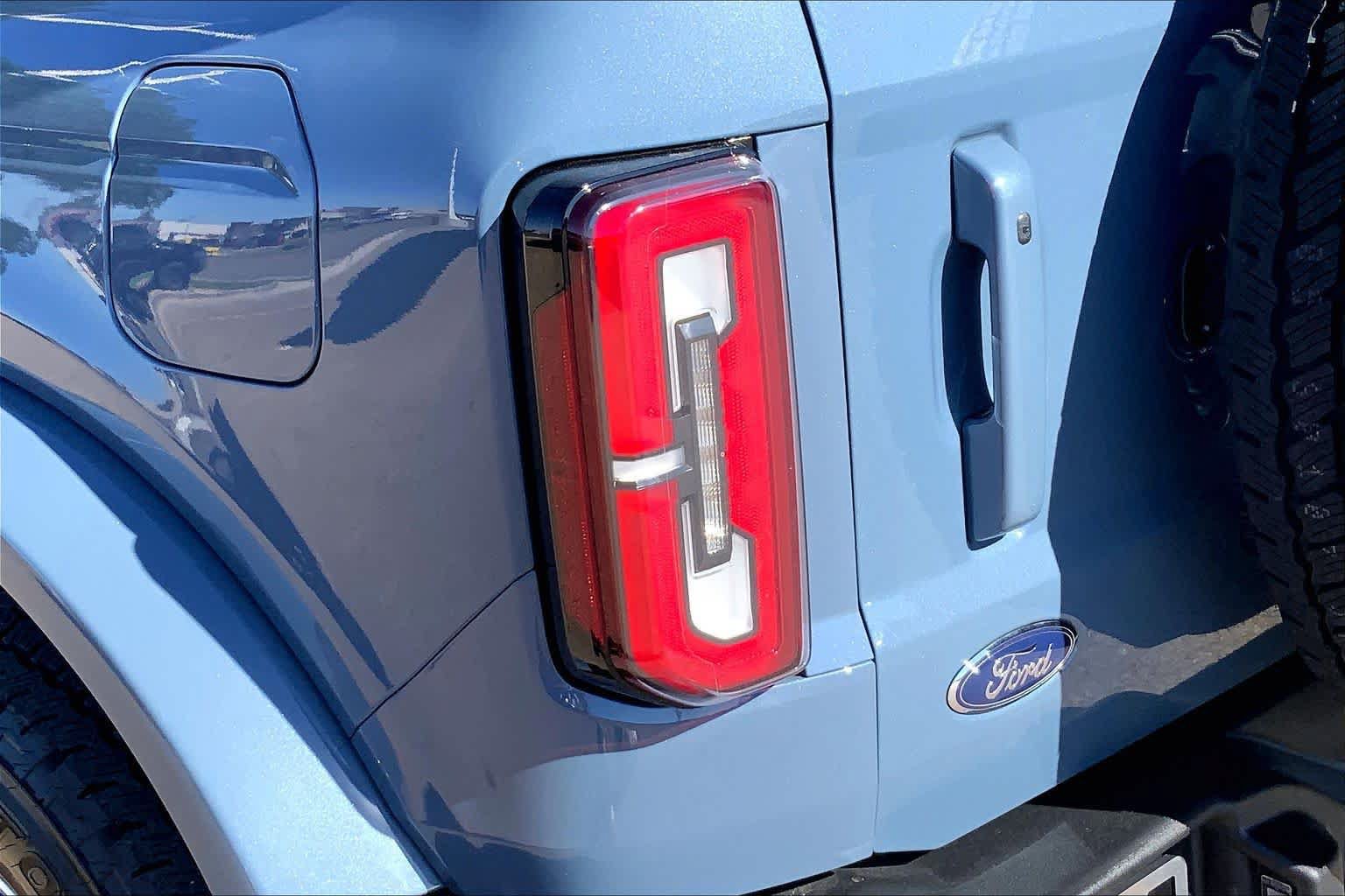 Certified 2025 Ford Bronco Outer Banks AWD/4WD image 29