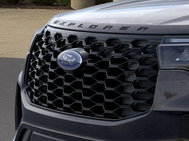 New 2026 Ford Explorer ST-Line w/ ST-Line Street Pack AWD/4WD image 18