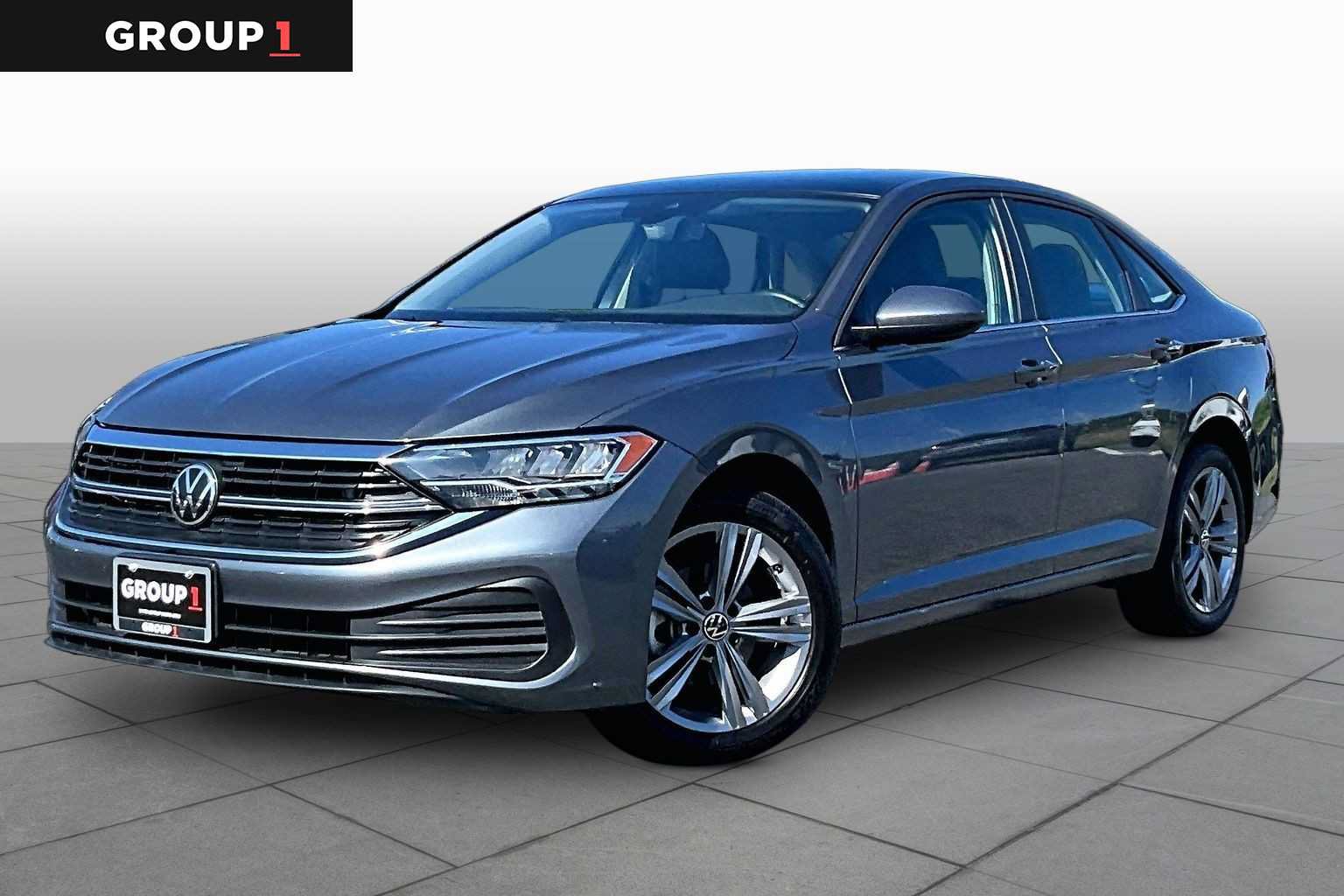 Used 2024 Volkswagen Jetta SE