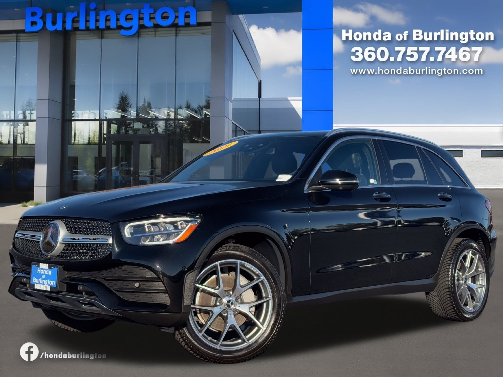 Used 2021 Mercedes-Benz GLC 300 4MATIC image 1