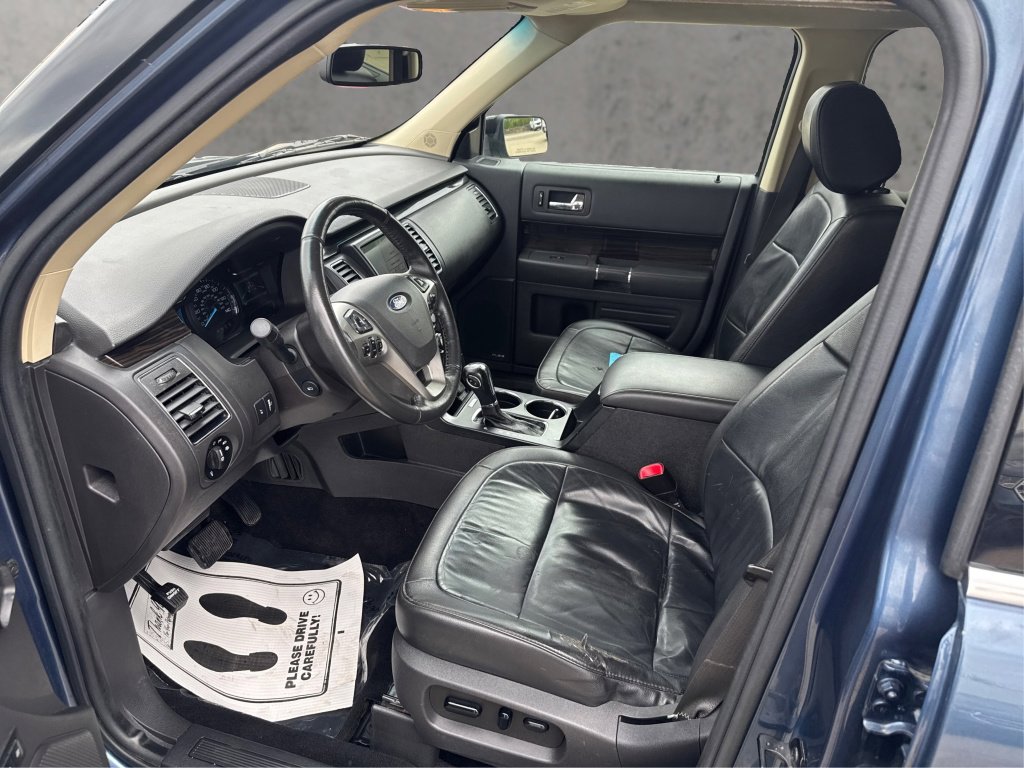 Used 2019 Ford Flex SEL w/ Equipment Group 202A FWD image 11