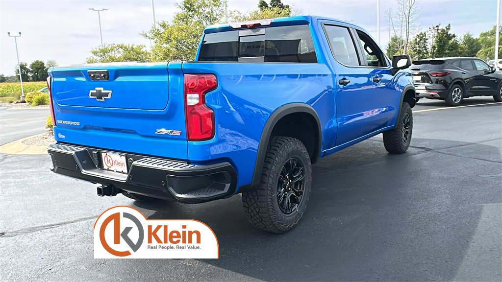 New 2026 Chevrolet Silverado 1500 ZR2 image 9