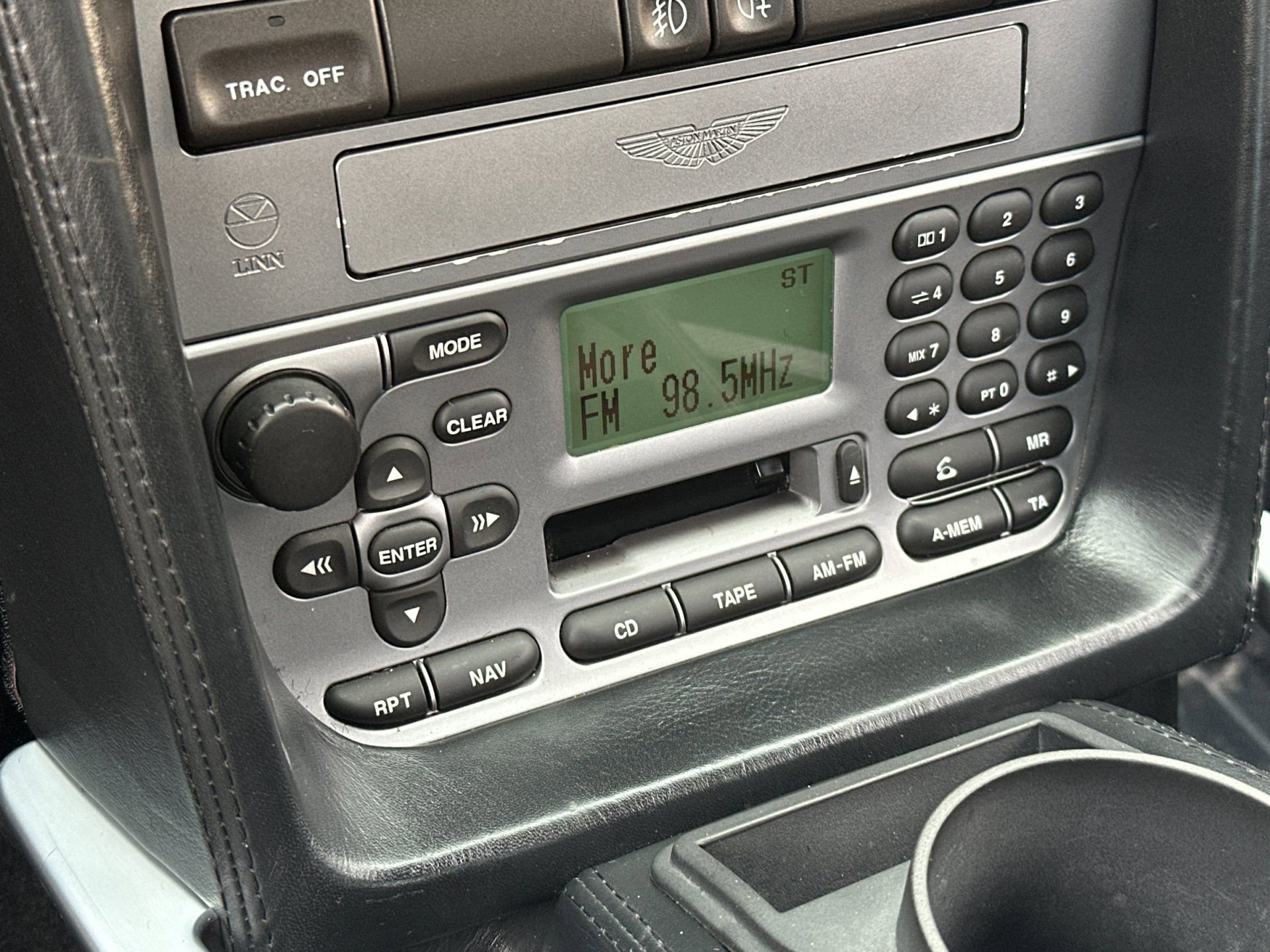 Used 2005 Aston Martin Vanquish S image 20