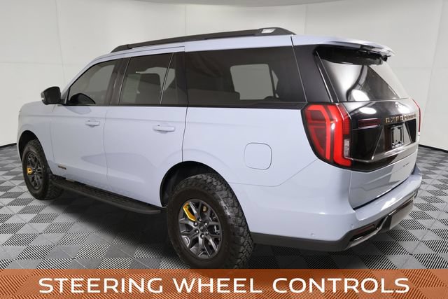 Used 2025 Ford Expedition Tremor AWD/4WD image 9