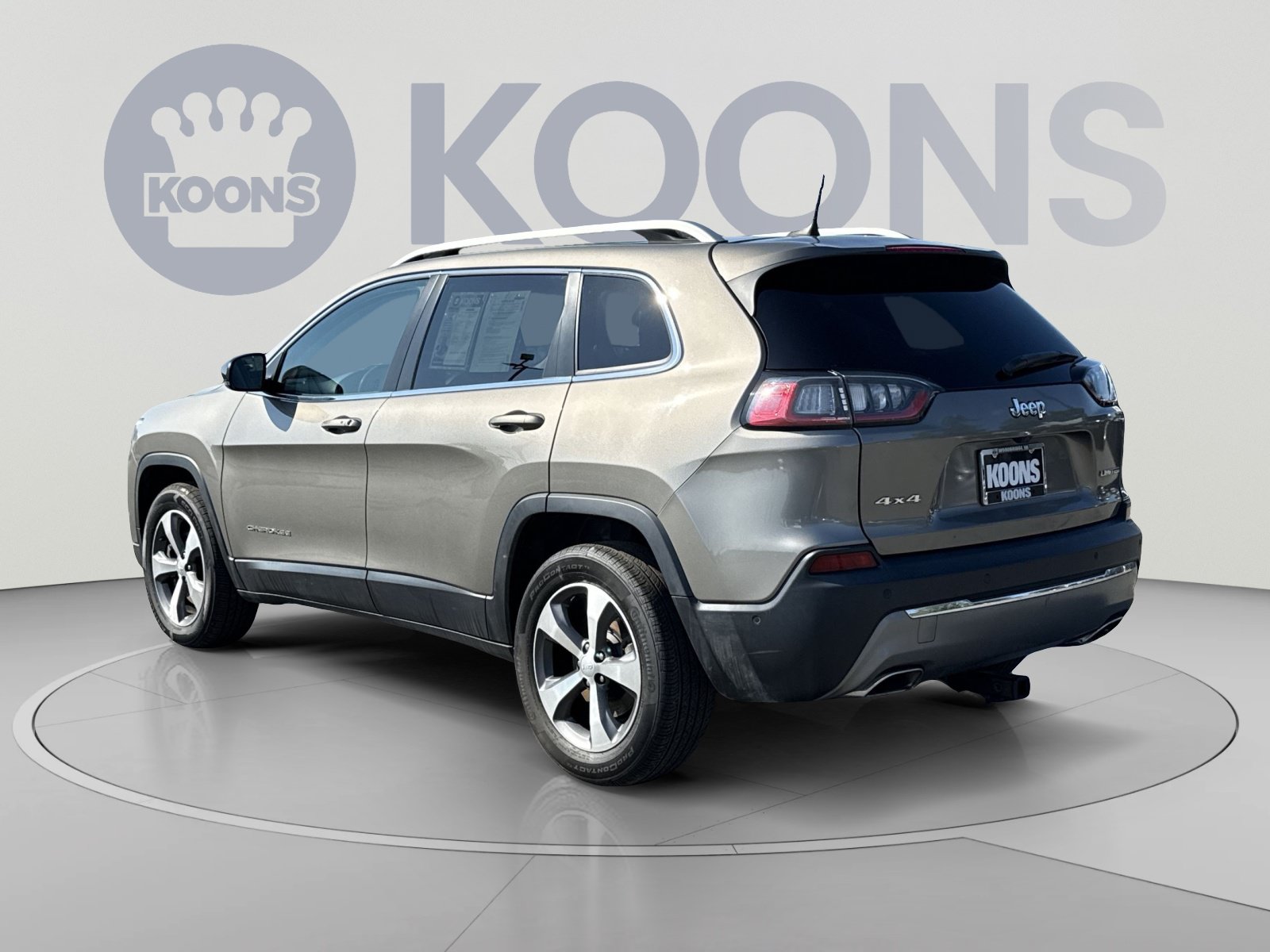 Used 2021 Jeep Cherokee Limited AWD/4WD image 4