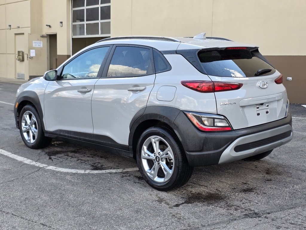 Used 2023 Hyundai Kona SEL w/ Convenience Package image 3