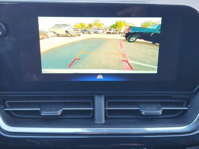 Used 2025 Chevrolet Trax RS w/ Sunroof Package image 6