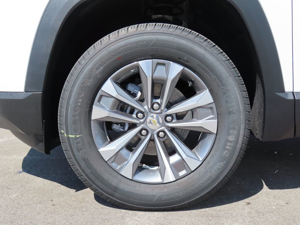 New 2026 Chevrolet Equinox LT FWD image 15