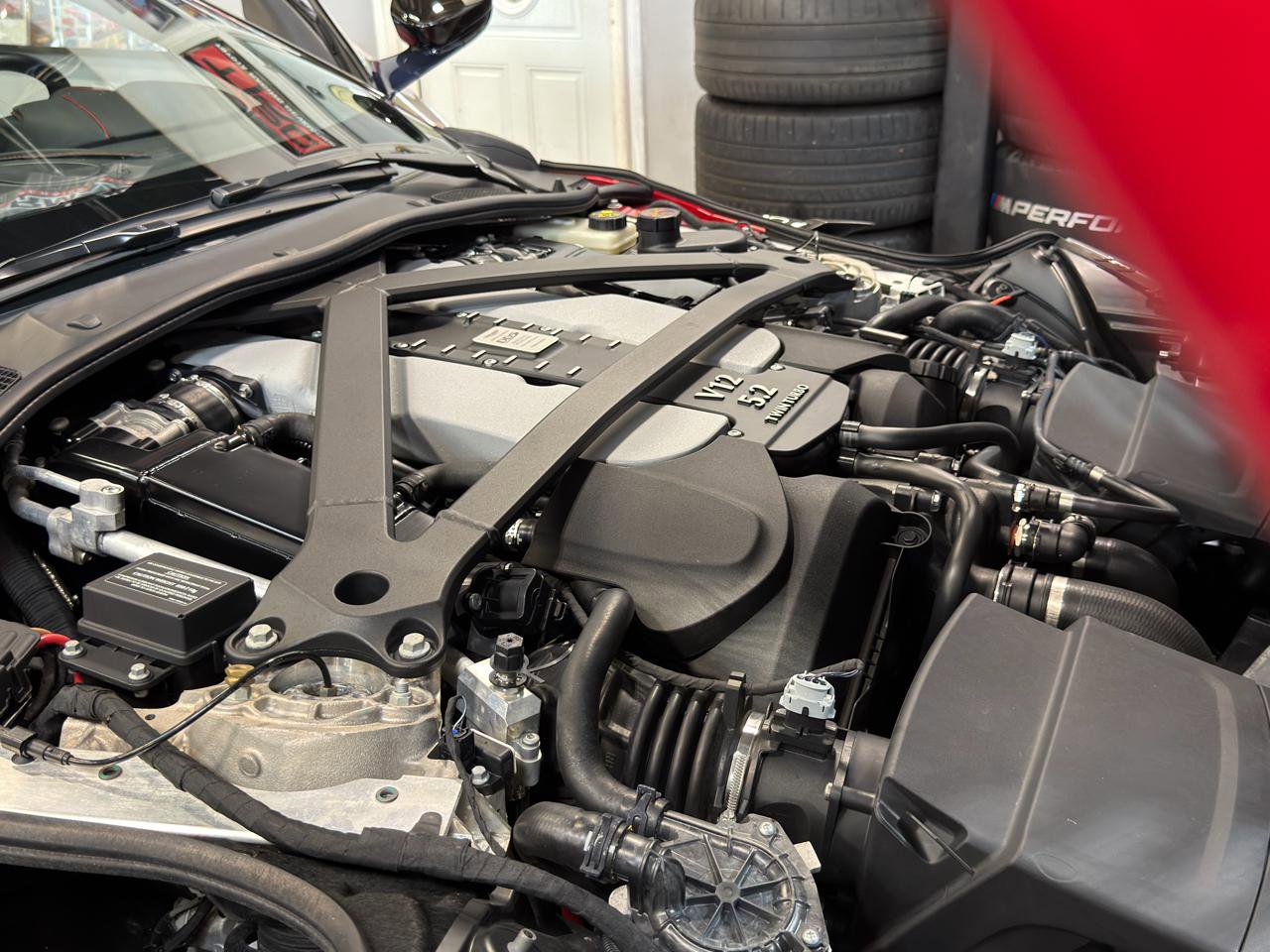 Used 2019 Aston Martin DBS Superleggera RWD image 37