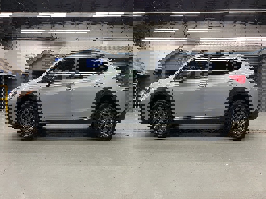 Used 2021 Subaru Crosstrek 2.5i Sport w/ Moonroof Package image 4