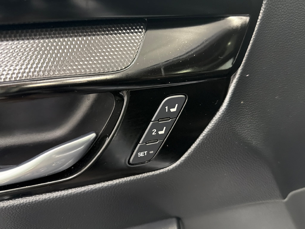 Used 2024 Honda CR-V Sport Touring image 12