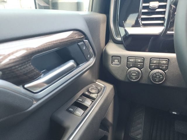New 2026 Chevrolet Silverado 3500 LT w/ All Star Edition AWD/4WD image 50