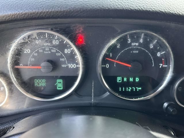 Used 2017 Jeep Wrangler Sahara w/ Connectivity Group AWD/4WD image 14