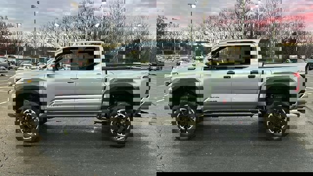 New 2026 Toyota Tacoma TRD Off-Road image 4