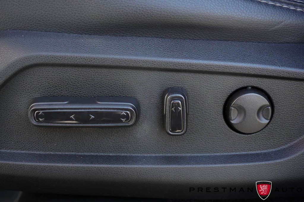 Used 2025 Honda Pilot Touring image 30