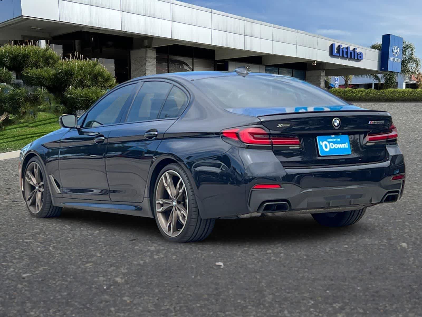Used 2022 BMW M550i xDrive w/ Premium Package AWD/4WD image 7