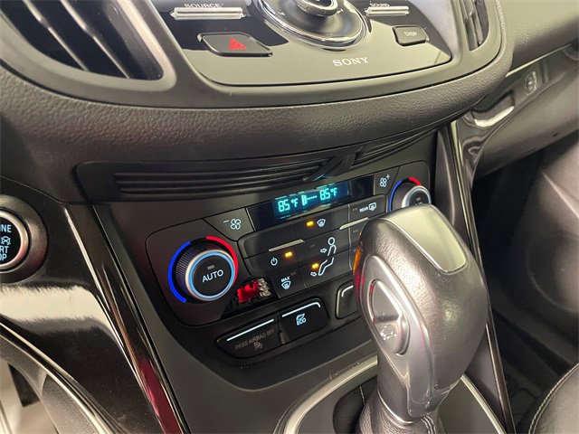 Used 2017 Ford C-MAX Titanium image 8