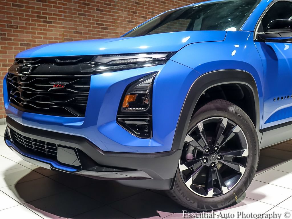 New 2026 Chevrolet Equinox RS w/ Safety and Technology Package FWD image 3