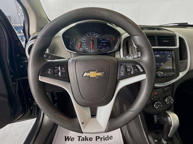 Used 2019 Chevrolet Sonic LT FWD image 13
