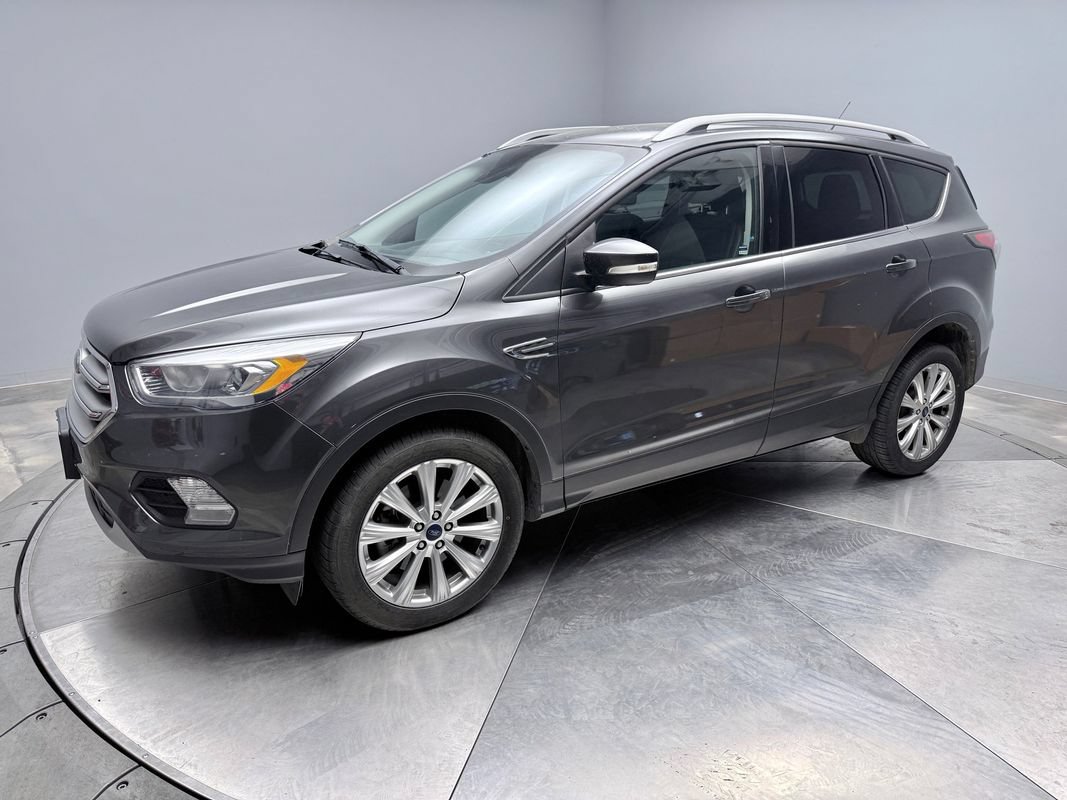 Used 2017 Ford Escape Titanium AWD/4WD image 1