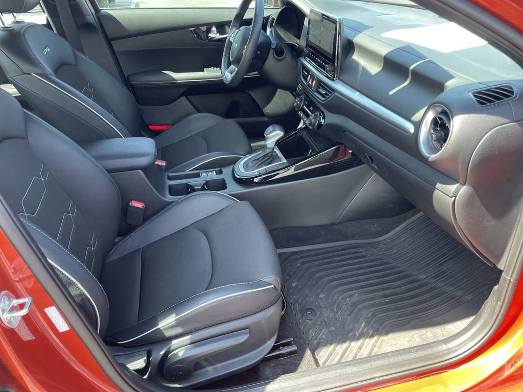 Certified 2023 Kia Forte GT-Line w/ GT-Line Technology Package image 32