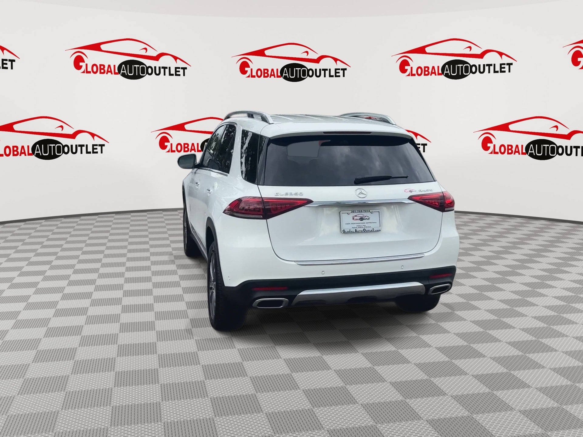 Used 2020 Mercedes-Benz GLE 350 4MATIC w/ Premium Package image 7