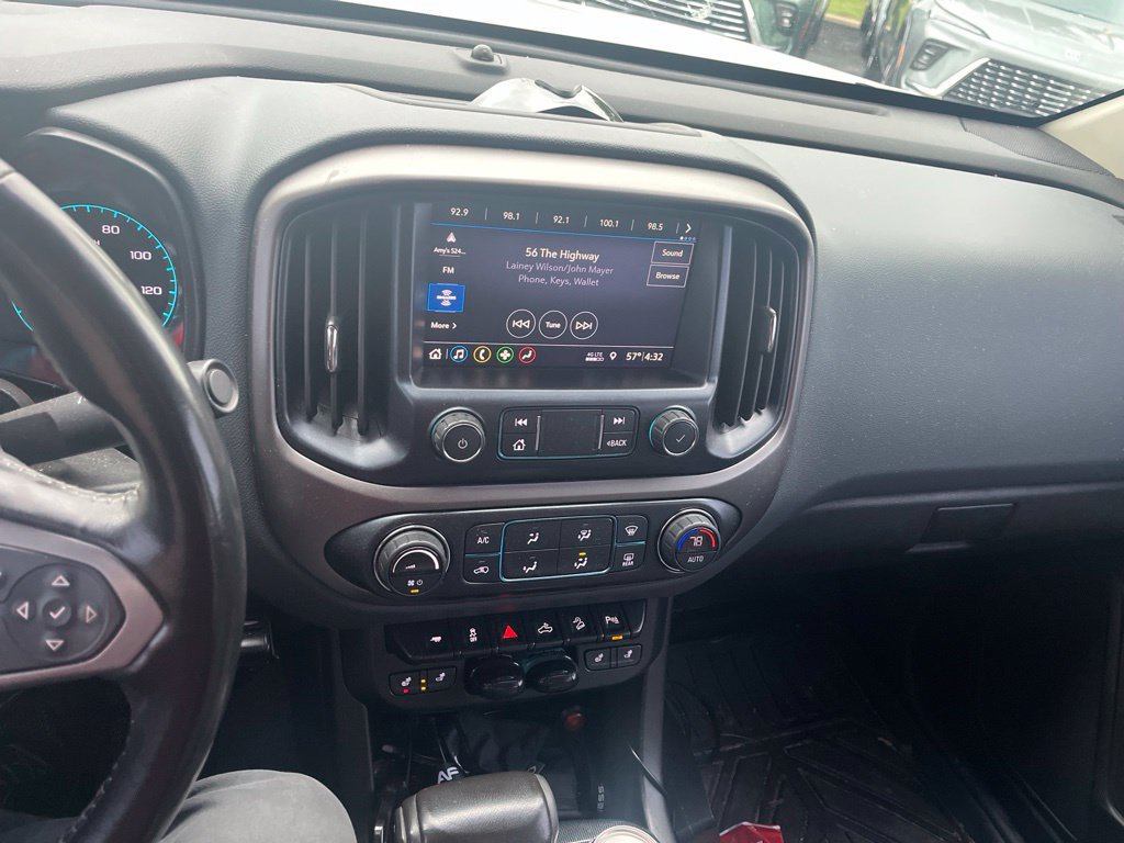 Used 2019 Chevrolet Colorado Z71 AWD/4WD image 8