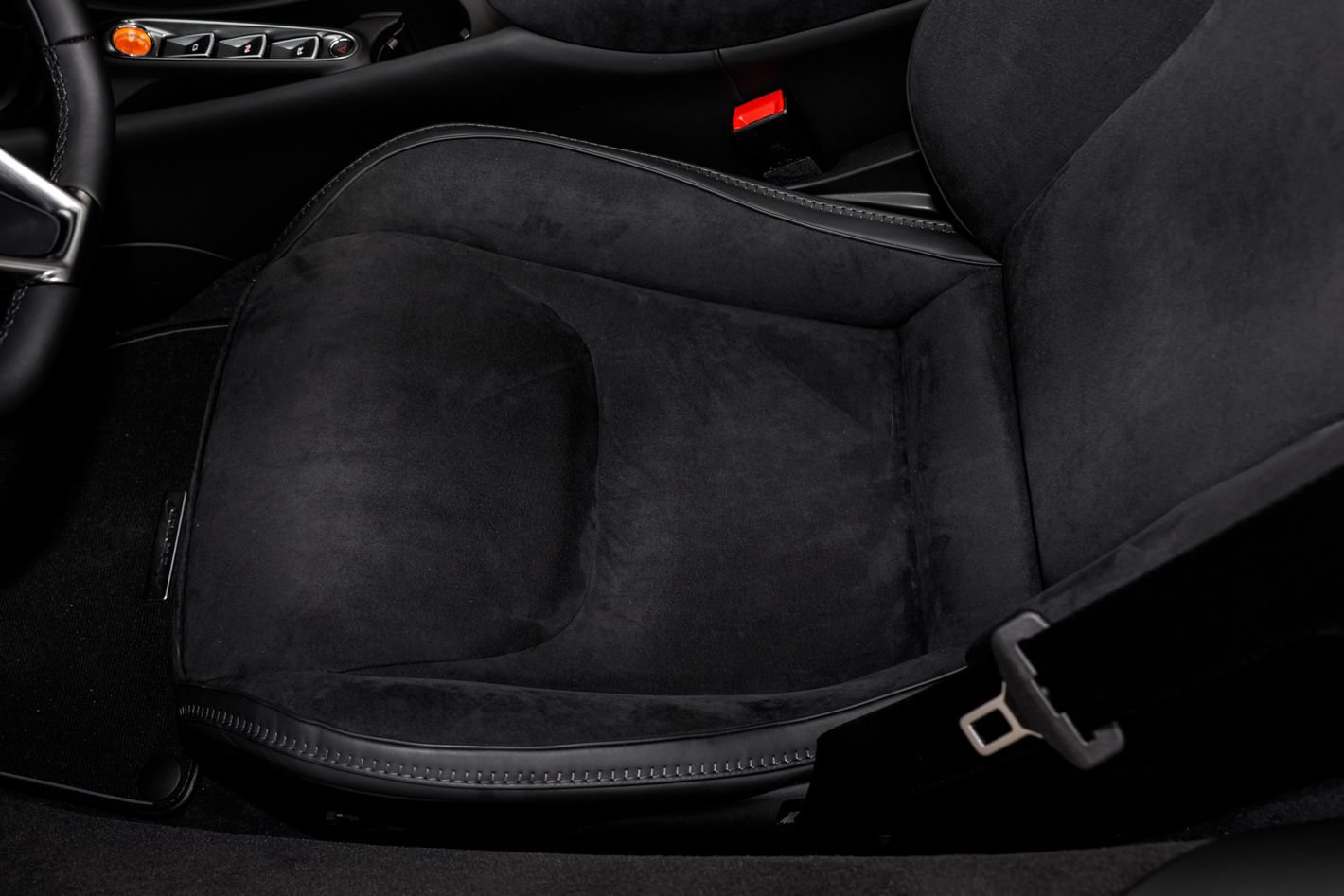 New 2026 McLaren Artura Spider RWD image 25