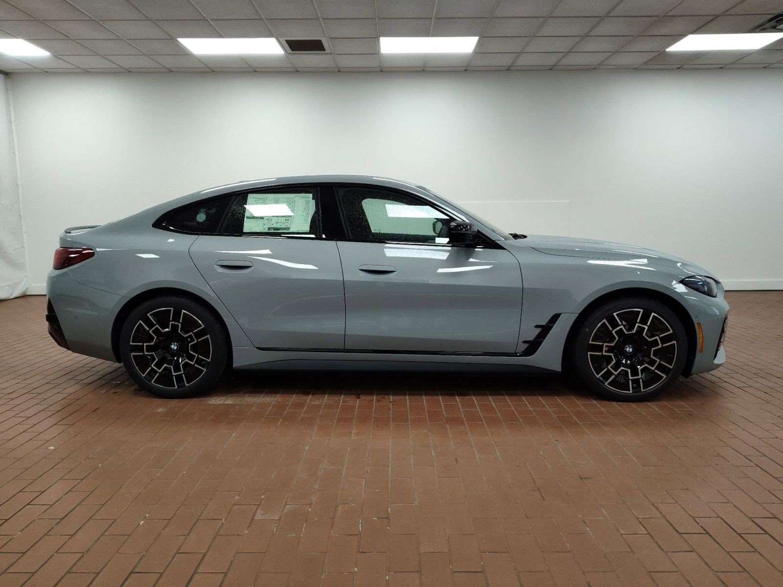 New 2026 BMW i4 xDrive40i w/ M Sport Package image 7