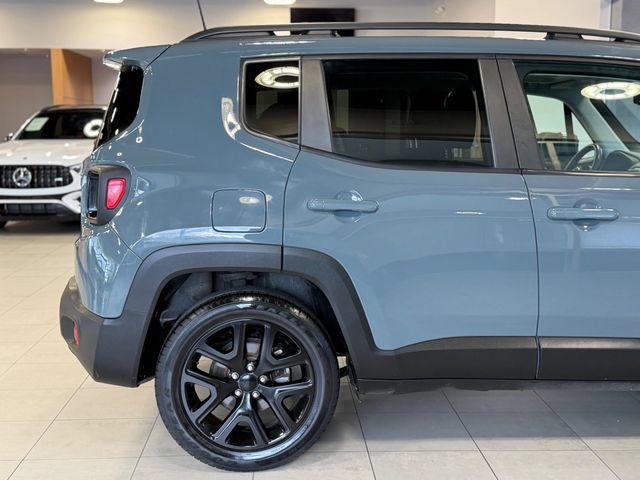 Used 2019 Jeep Renegade Altitude w/ Quick Order Package 2XM FWD image 17