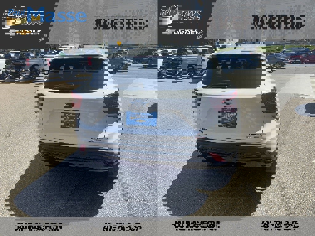 Certified 2024 Chevrolet Trax RS w/ Driver Confidence Package image 6