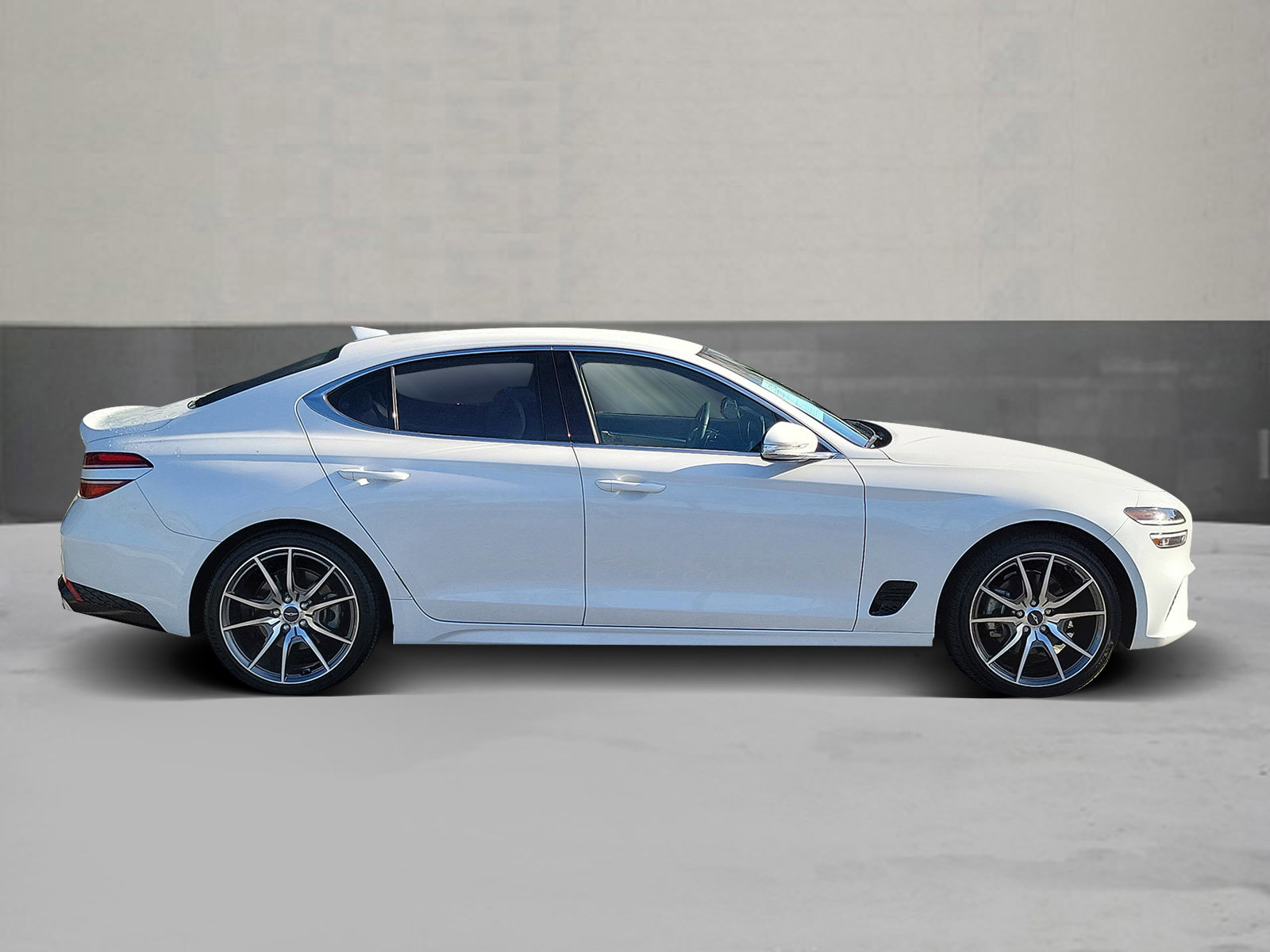 Certified 2023 Genesis G70 2.0T image 3