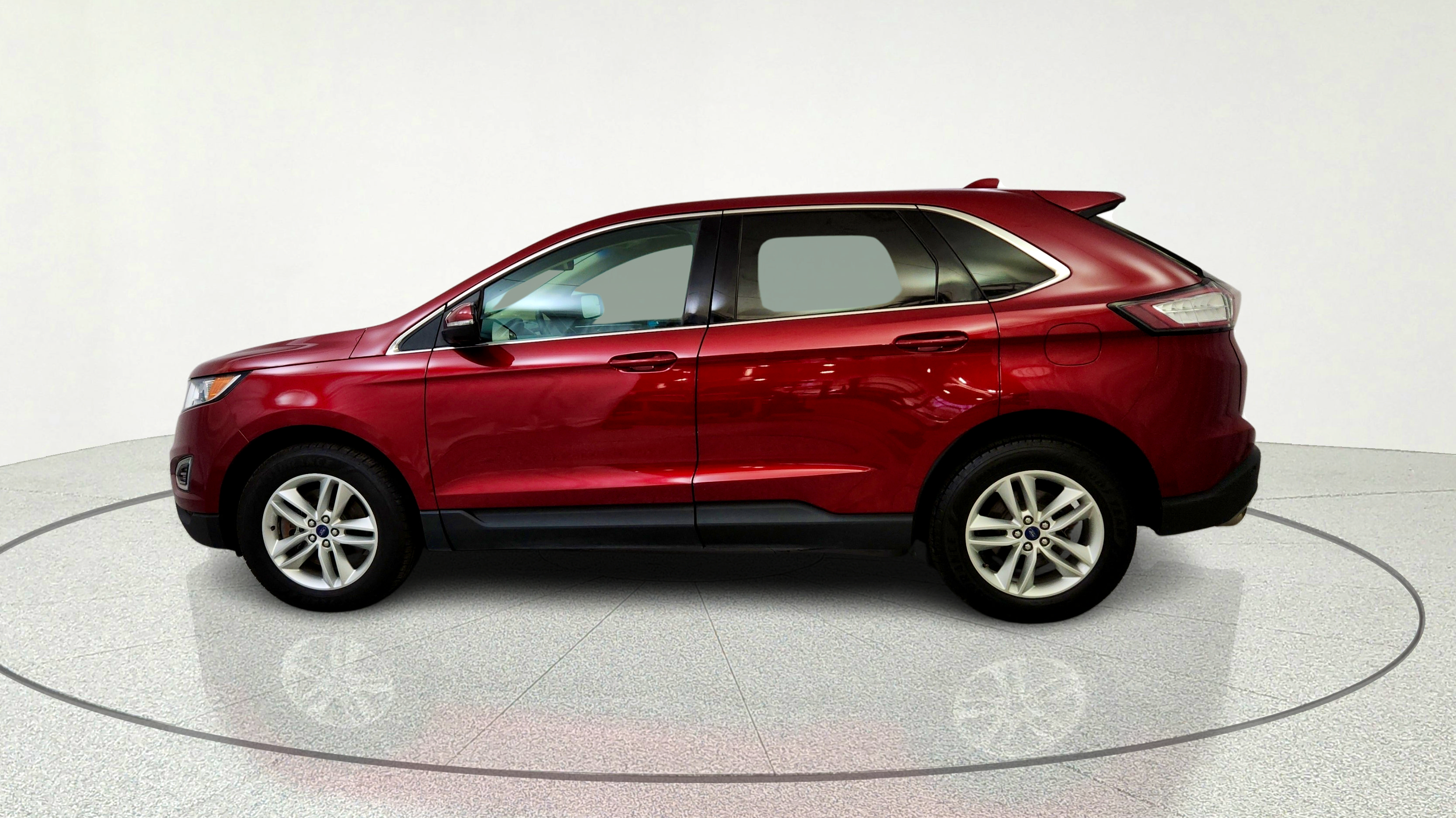 Used 2016 Ford Edge SEL w/ Equipment Group 201A AWD/4WD image 5