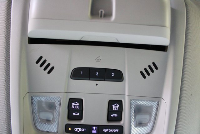 Used 2021 Buick Enclave Essence image 23