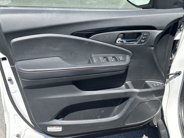 Used 2021 Honda Pilot Black Edition image 10