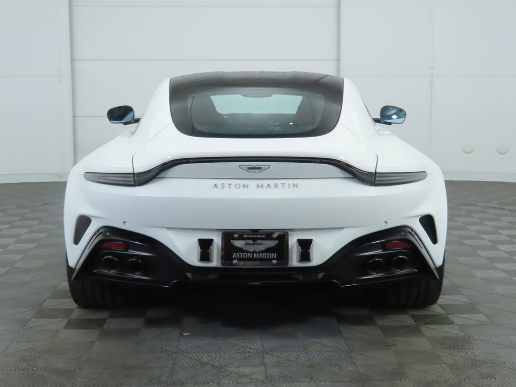 Used 2025 Aston Martin V8 Vantage Coupe image 6